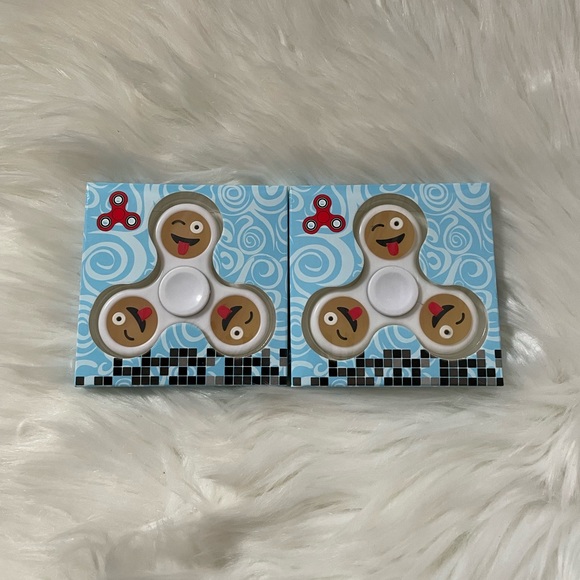 2 Hand Spinner Fidgets NWT - Picture 3 of 4